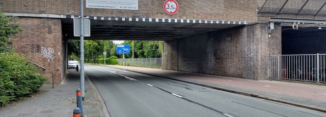 Onderdoorgang Lage Naarderweg.jpg